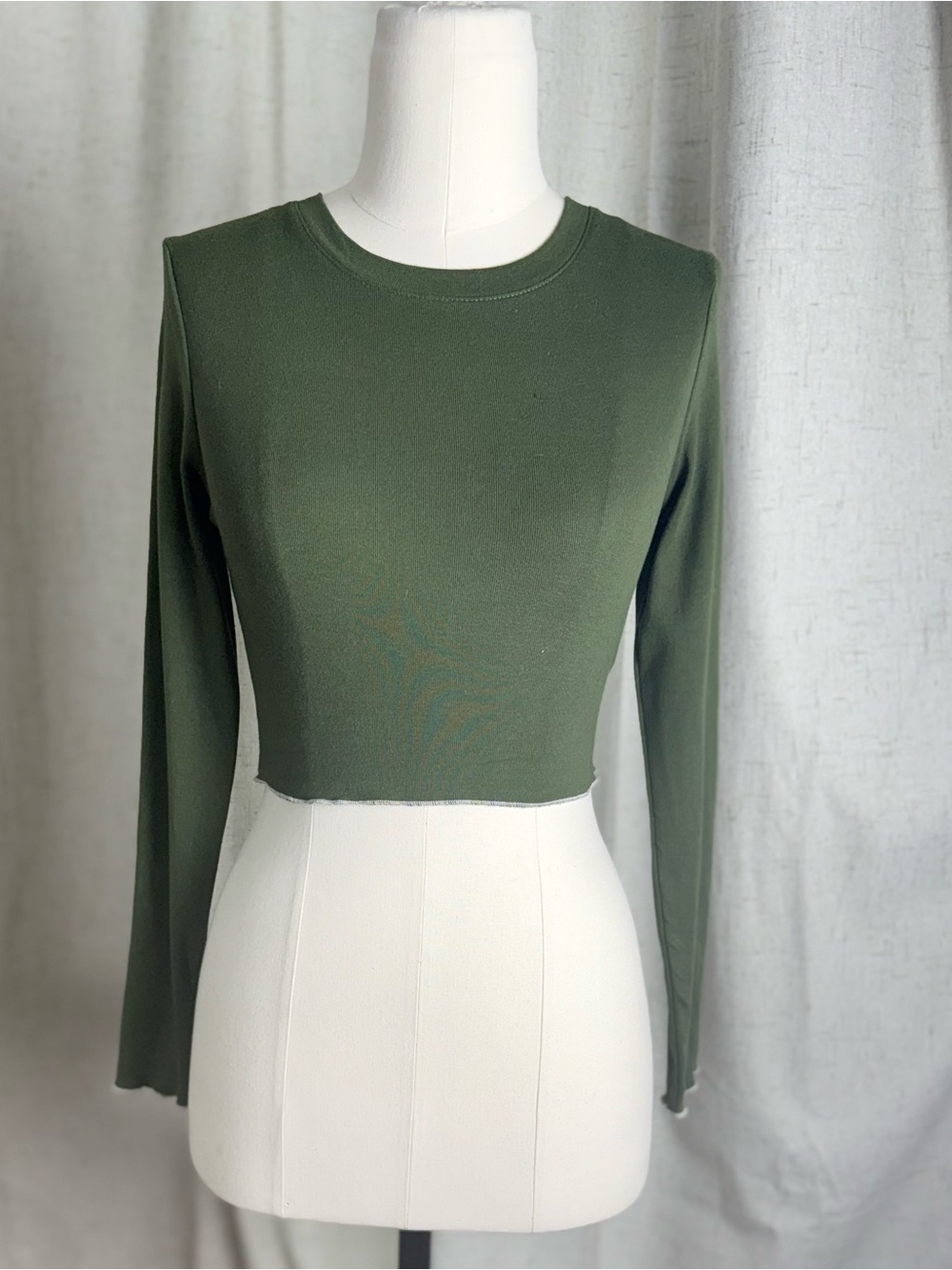Zine Clothing Olive Green Long-Sleeve Cropped Crew Top